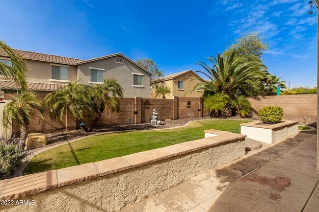 Building Photo - 3144 E Lynx Way