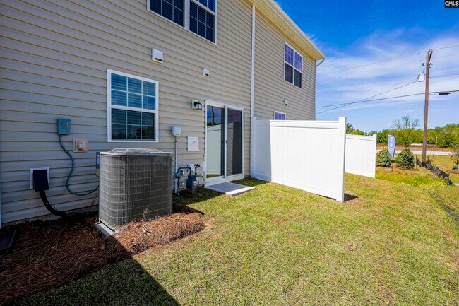 Building Photo - 244 Bones Rd