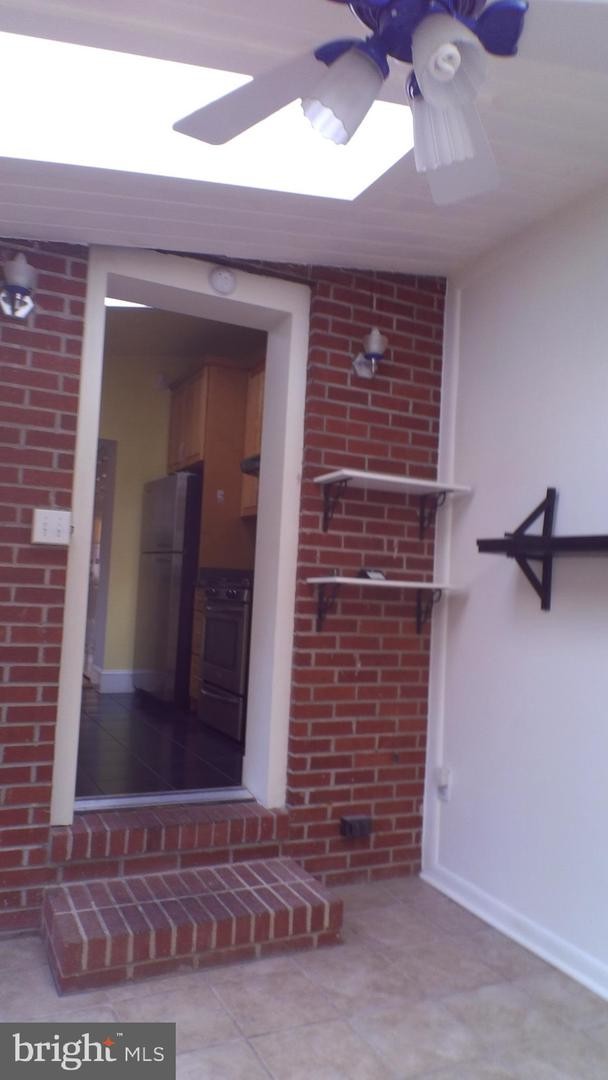 Building Photo - 778 McHenry St