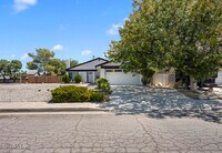 Building Photo - 44556 Fenhold St
