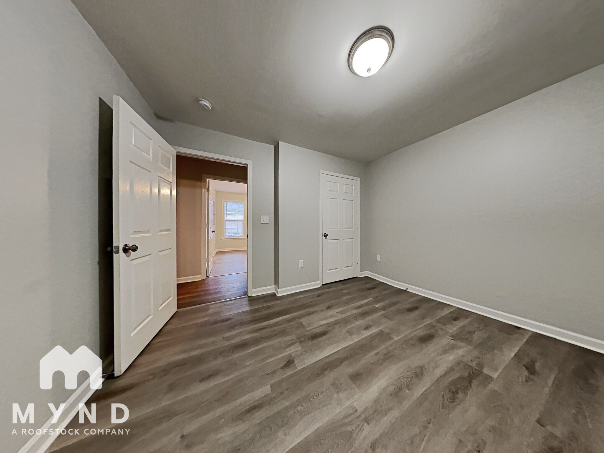 Building Photo - 1334 Reid St