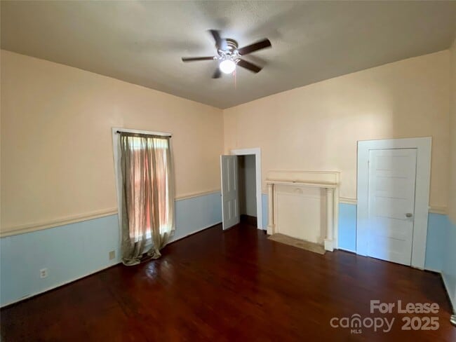 Building Photo - 630 Armfield St
