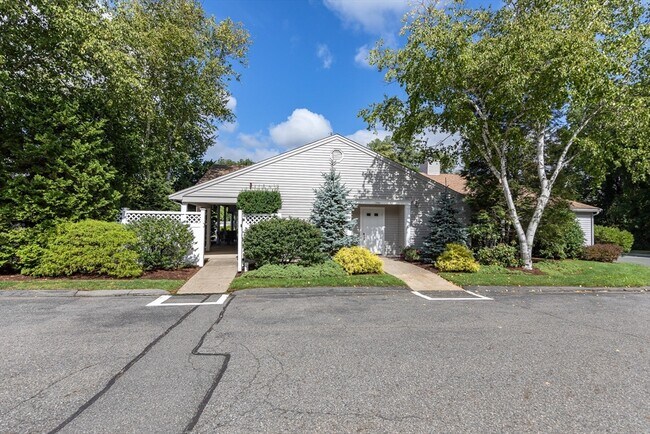 Building Photo - 50 Freedom Hollow