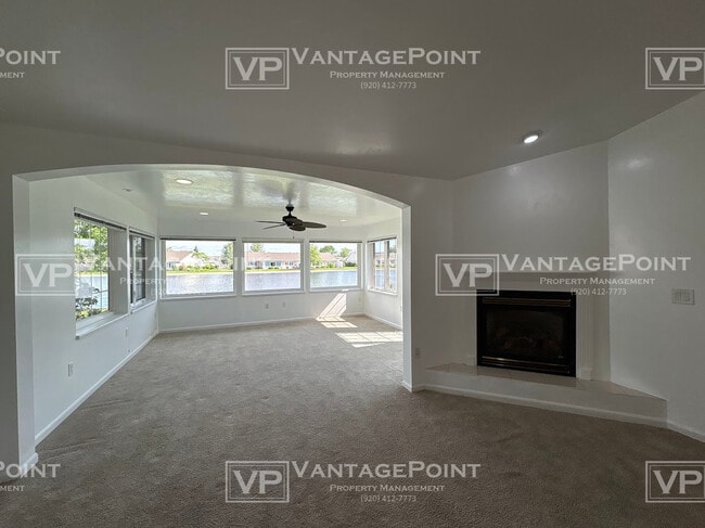 Building Photo - 1684 Twin Lakes Cir