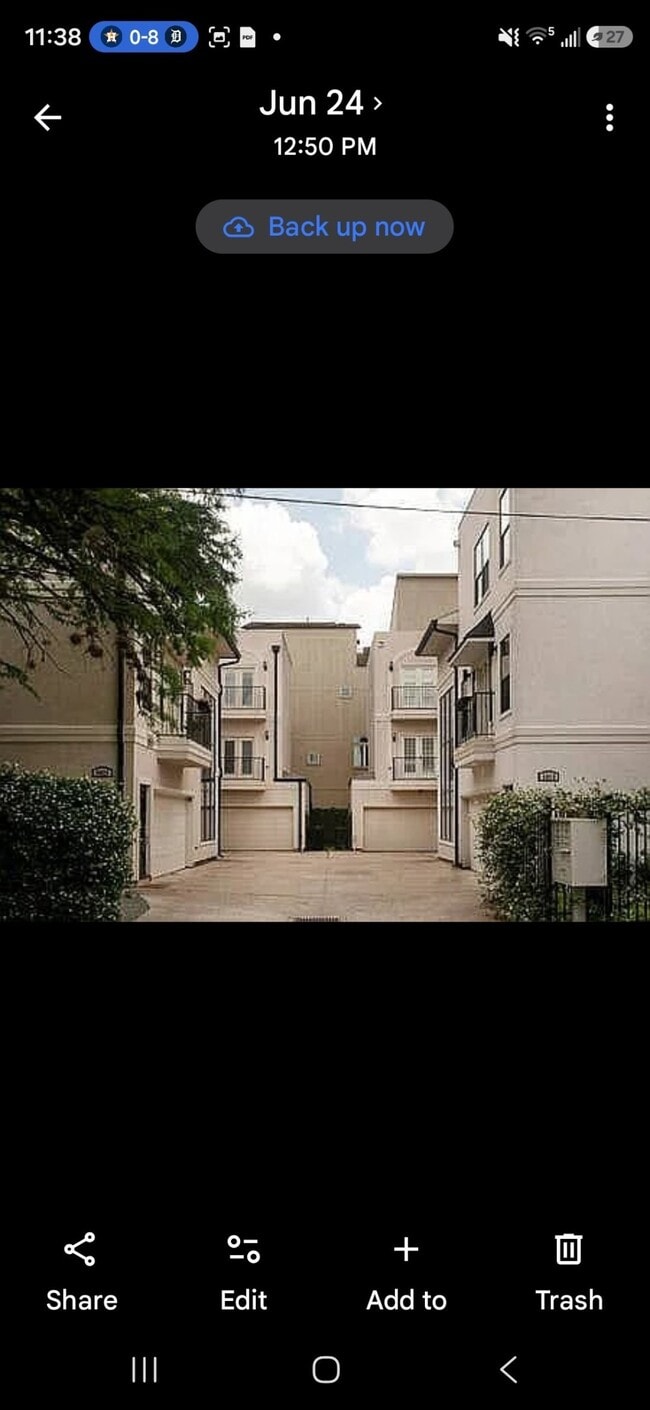 Building Photo - 4413 Koehler St