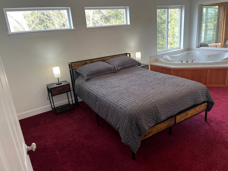 Building Photo - 250 Scenic Ridge Rd