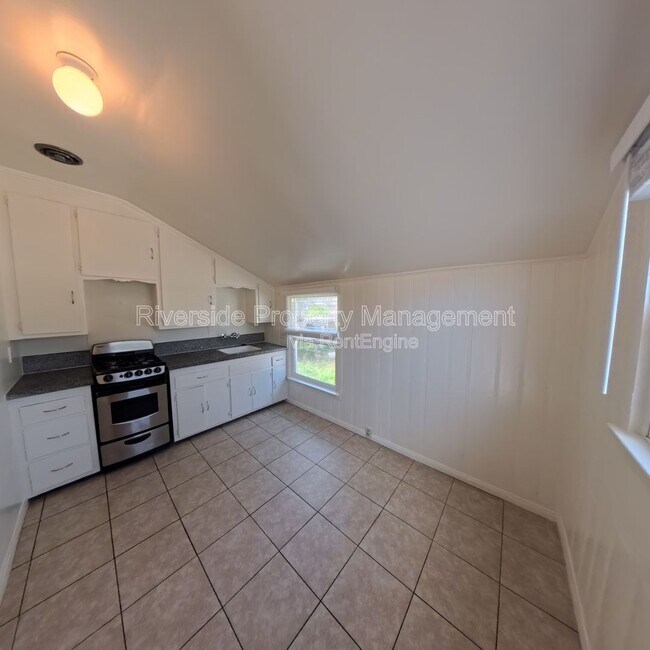 Building Photo - 3939 Twining St
