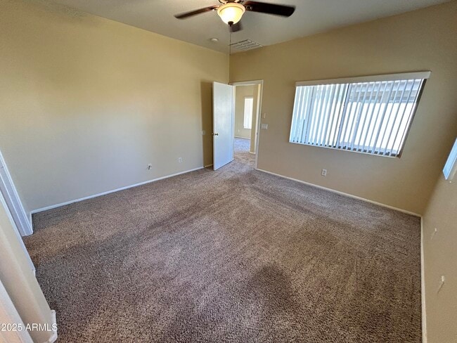 Building Photo - 13768 W Country Gables Dr