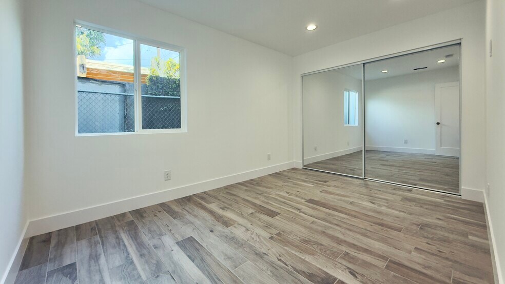 Building Photo - 1346 Fraser Ave