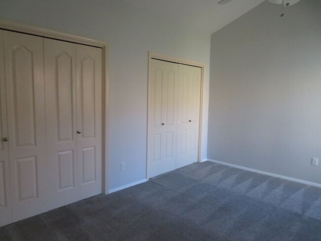 Building Photo - Clean 2 Bedroom 2 Bath Home for Rent