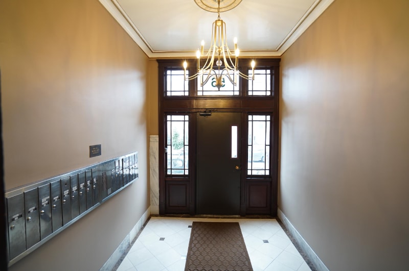 Building Photo - 58 Gardner St