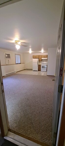 Building Photo - 309 Ash Ct