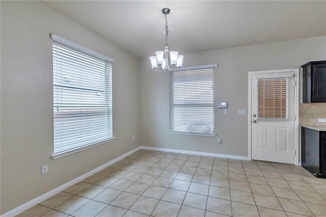 Building Photo - 1408 Blake St