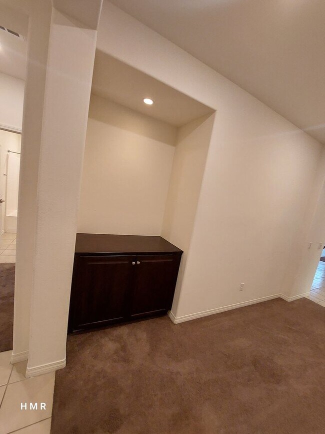Building Photo - 13143 Chatham Dr