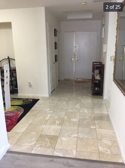 Building Photo - 5219 Newcastle Ave