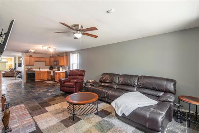 Building Photo - 12667 Vandelia St