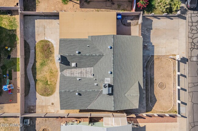 Building Photo - 8107 W College Dr