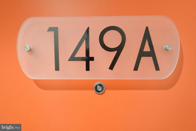 Building Photo - 149 Main St