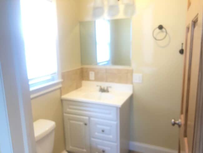 Building Photo - Beautiful 3BR home rural Bloomington with large lot. Recently refurbished and modernized