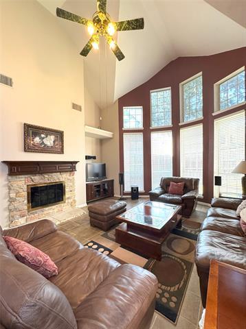Building Photo - 3009 Isle Royale Dr