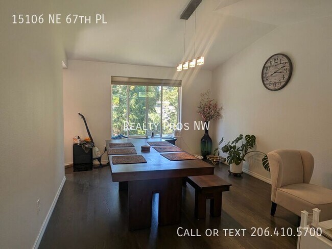 Building Photo - 15106 NE 67th Pl