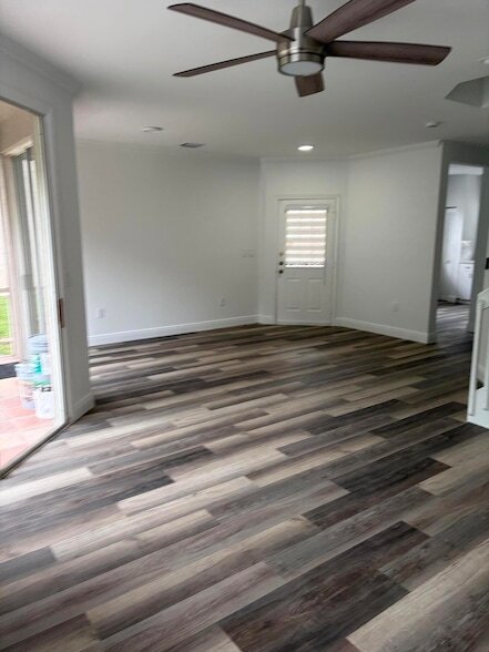 Building Photo - 20970 Vía Oleander