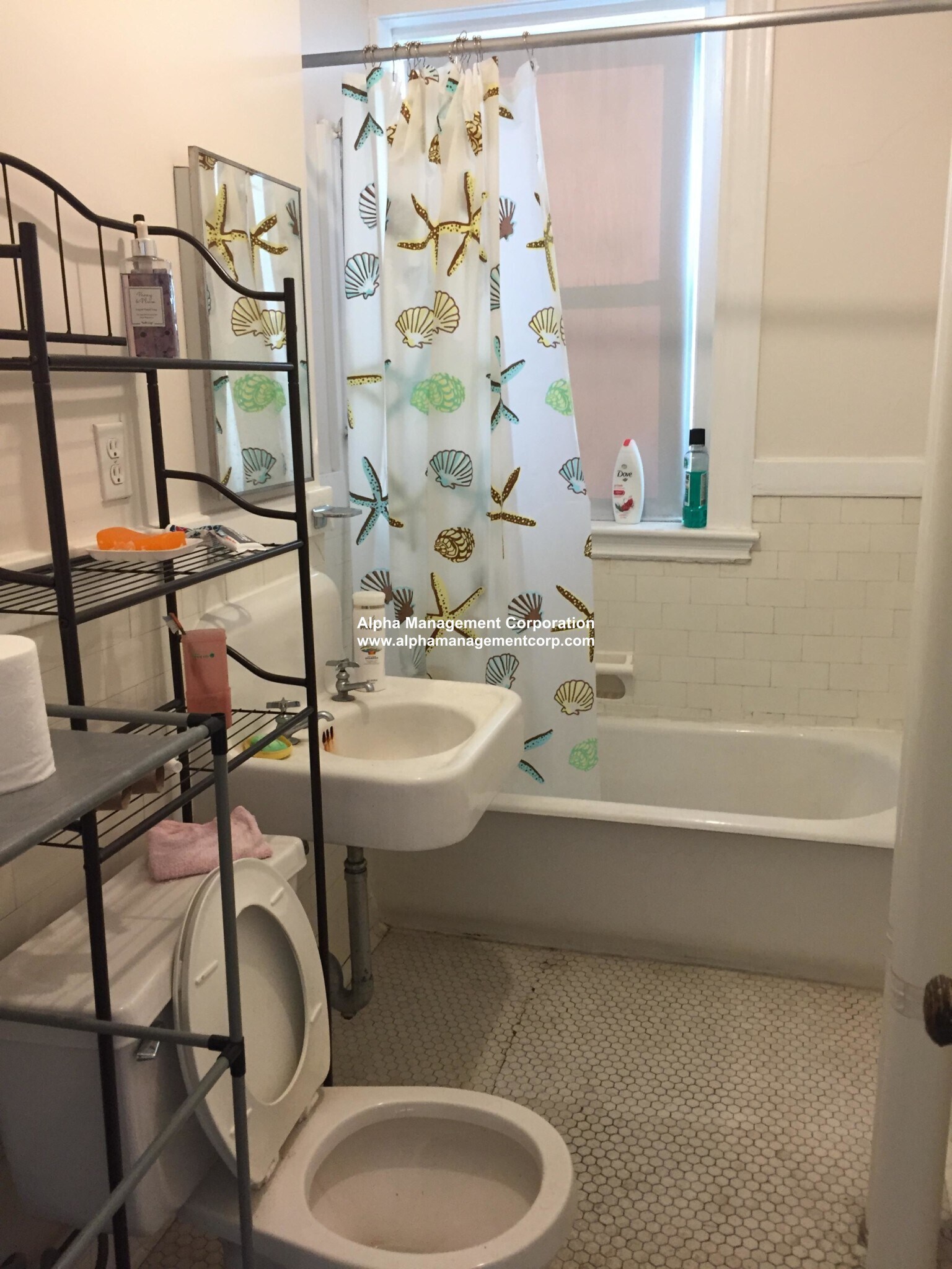 Building Photo - 17-19 Washington St. Unit 501