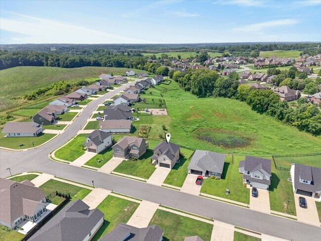 Building Photo - 393 Frontier Dr