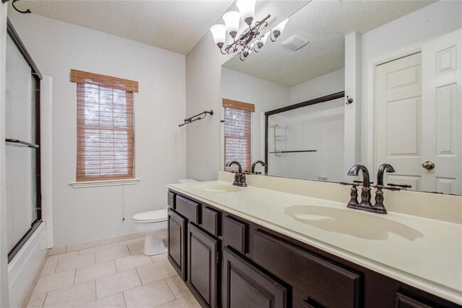 Building Photo - 7803 Maple Brook Ln
