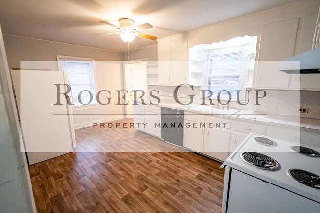 Building Photo - Homes for Rent in Henderson NC - 1216 Second Street - Schedule Showing Online at www.rentnc.net