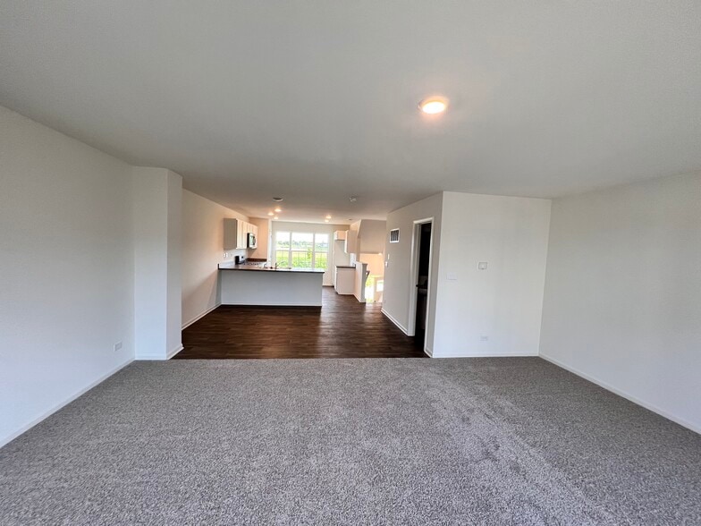 Living room - 2489 Bella Dr