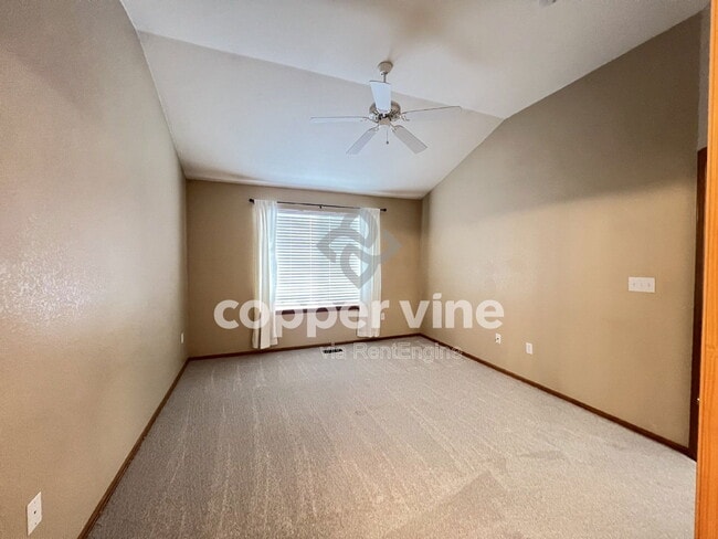 Building Photo - 6337 Cole Ln