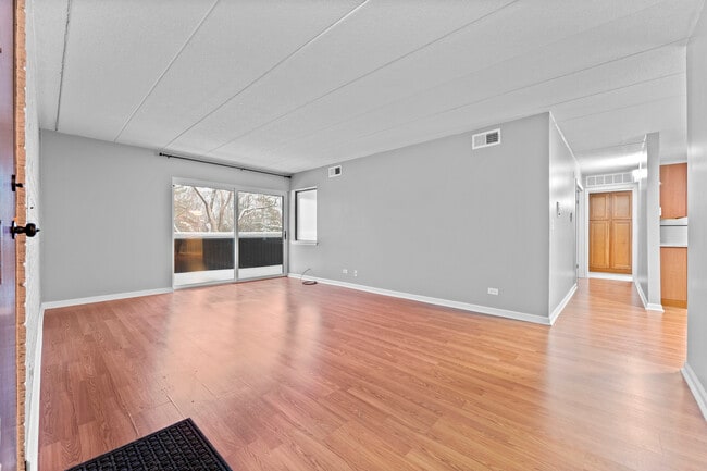 Building Photo - 564 Timber Ridge Dr