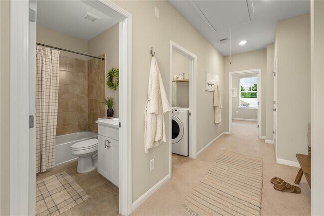 Building Photo - 6023 Skellig St