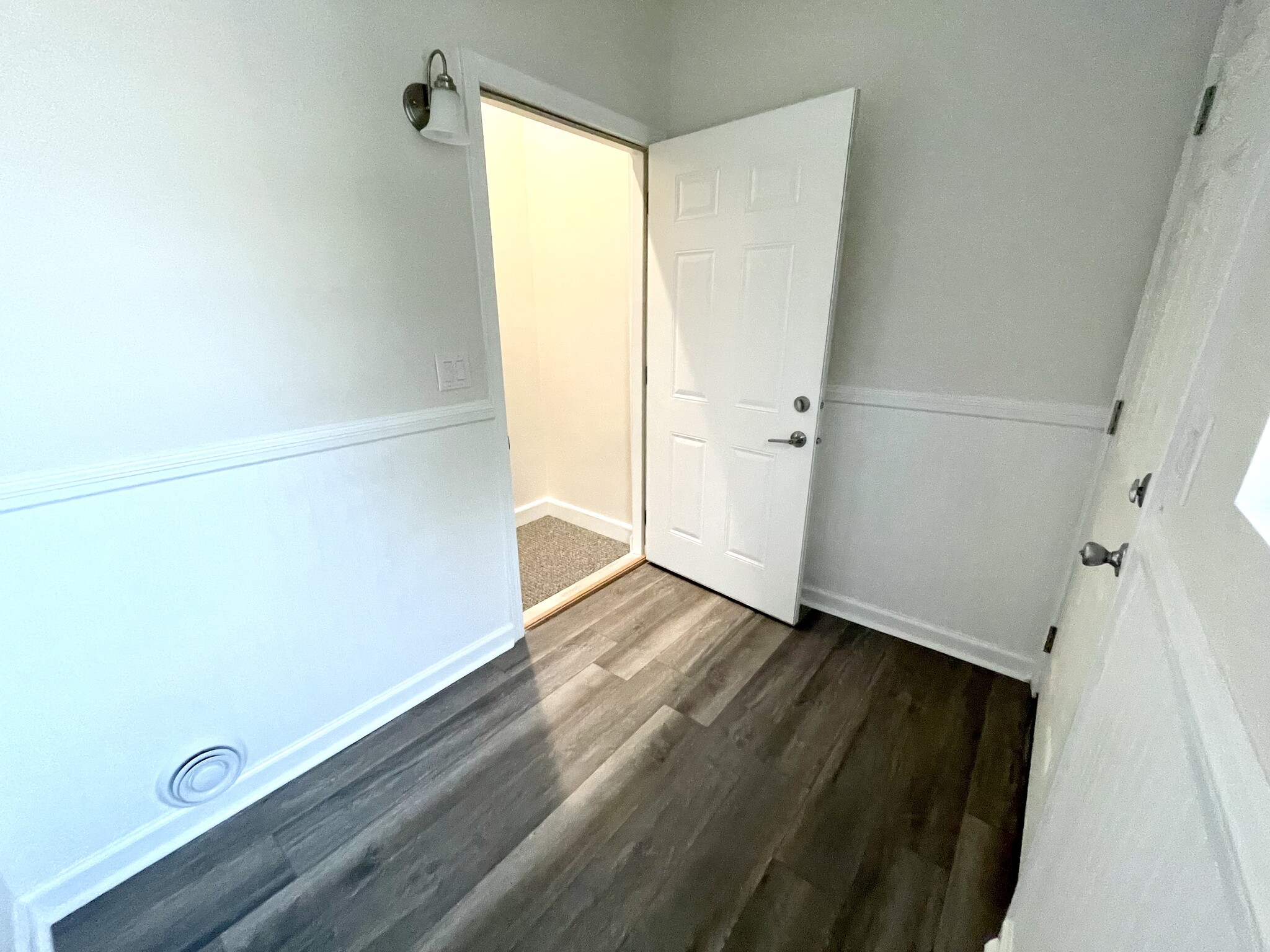 Mudroom - 1132 S 3rd St