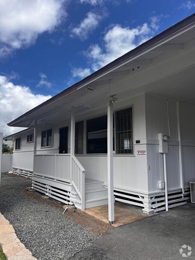 Building Photo - Single-Family Home in Kaimuki, 3 Bedrooms,...