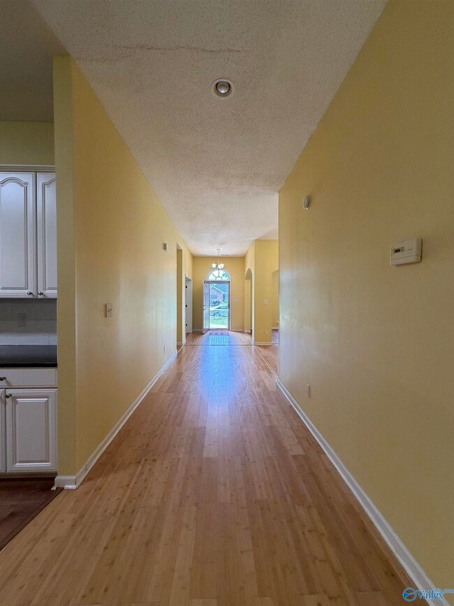 Building Photo - 216 Horseshoe Bend S