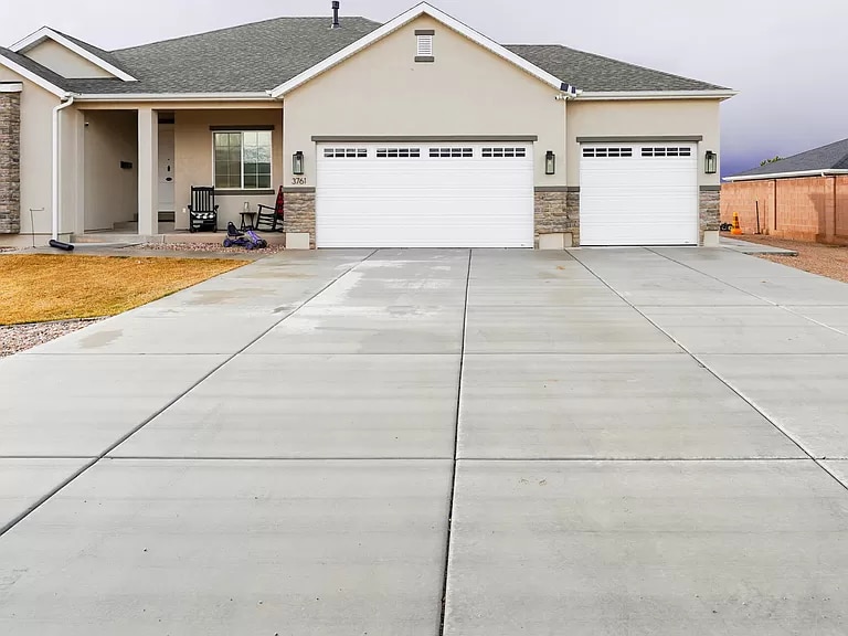 Building Photo - 3761 Native Dancer Dr