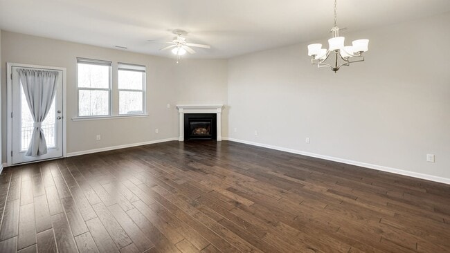 Building Photo - Contemporary, spacious 3-bedroom, 2.5-bath...