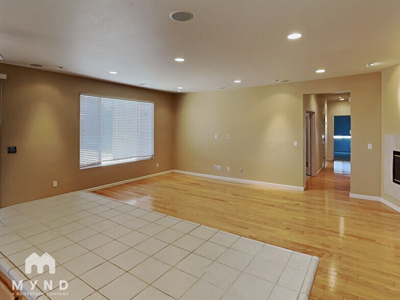Building Photo - 4338 Glen Canyon Cir