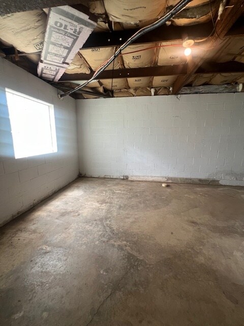 Building Photo - 788 Critchfield St