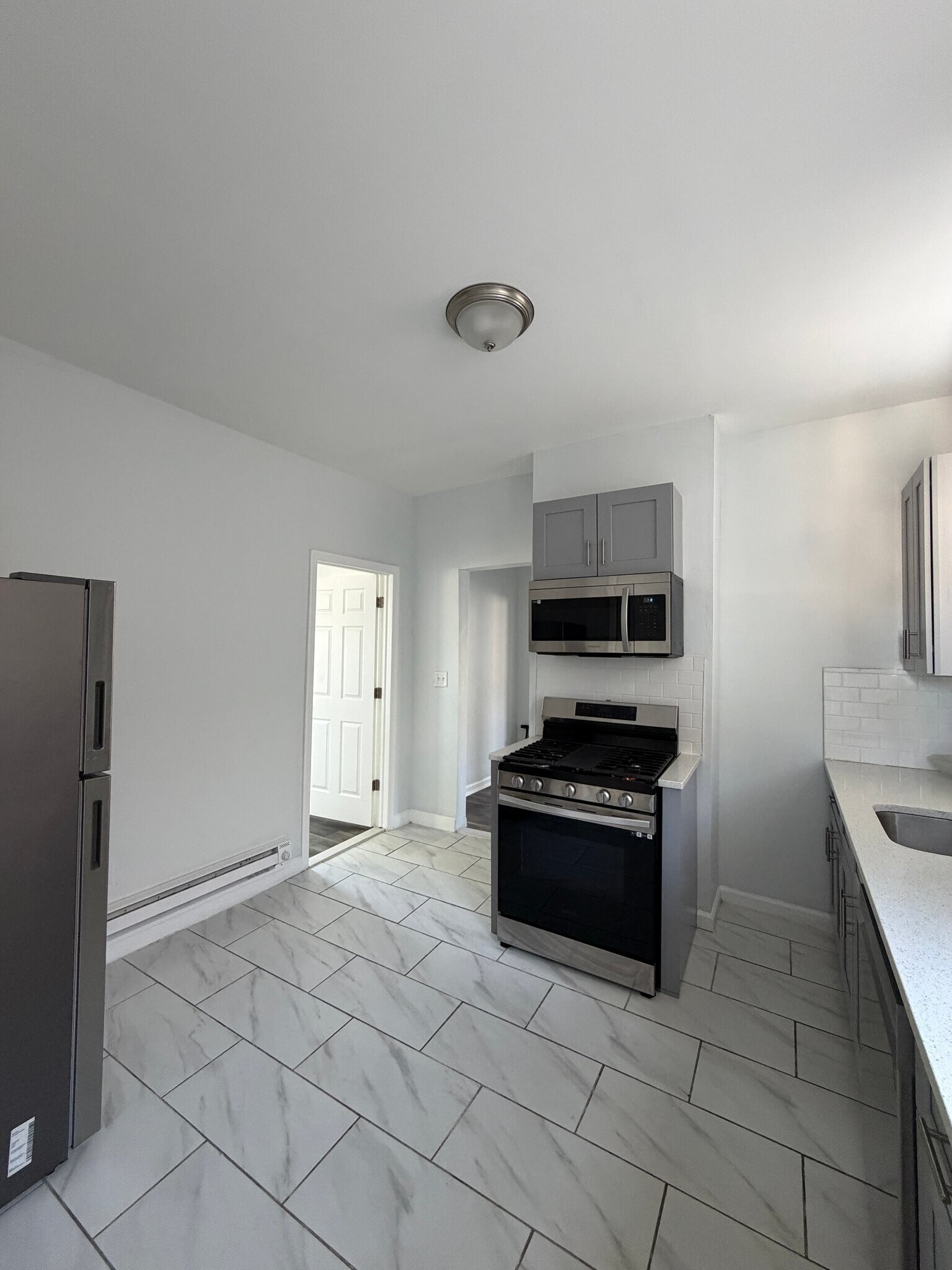 Building Photo - 59 N 15th St