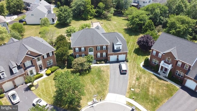 Building Photo - 25783 Fenian Ct