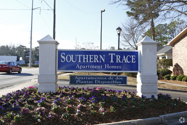 Entrance - Southern Trace Apartments