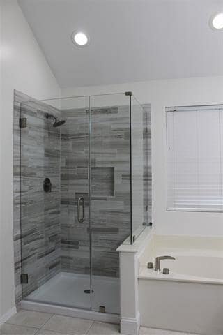 Building Photo - 2243 Ellis Dr