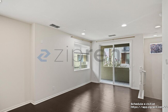 Building Photo - 1457 Coyote Creek Way