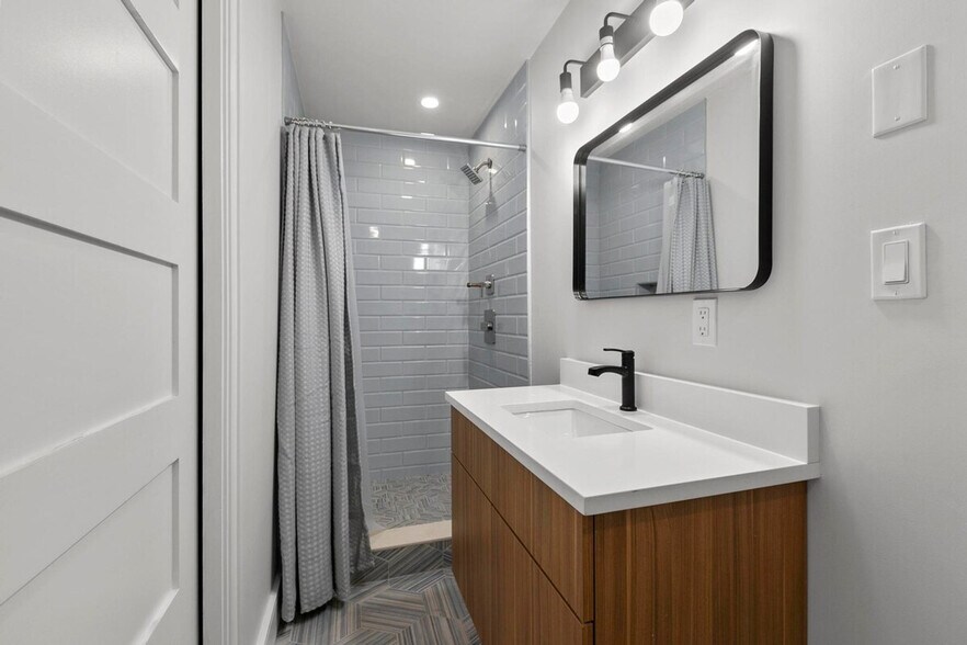 Building Photo - 6 Dawes Terrace