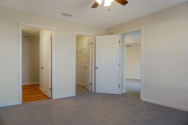 Building Photo - 960 Woodlark Dr