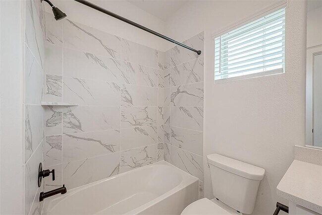 Building Photo - 15123 Parkland Canyon Dr