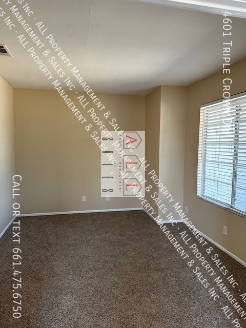 Building Photo - 4601 Triple Crown Dr